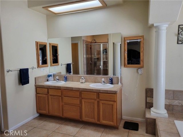 7022 Rio Vista, Hesperia, CA 92345
