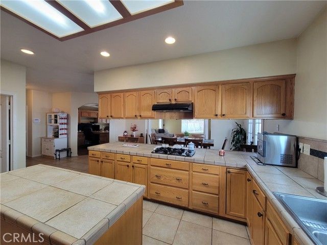 7022 Rio Vista, Hesperia, CA 92345