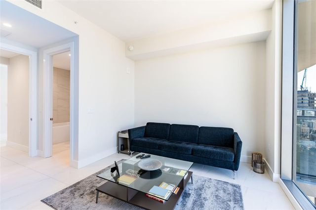 275 1ST AVE SOUTH 2606, St Petersburg, FL 33701