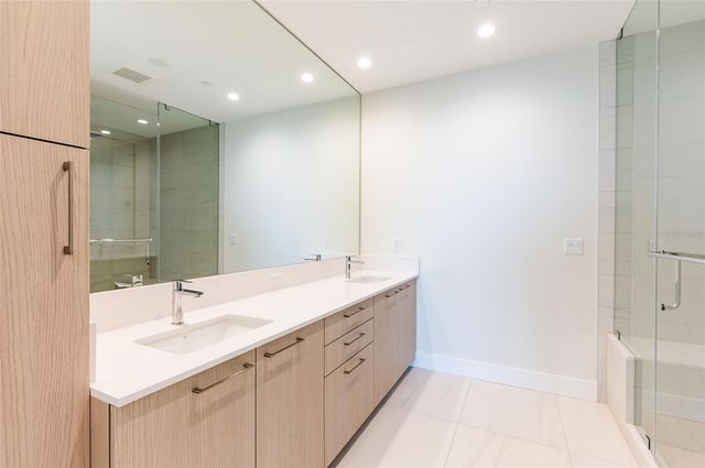 275 1ST AVE SOUTH 2606, St Petersburg, FL 33701