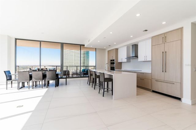 275 1ST AVE SOUTH 2606, St Petersburg, FL 33701