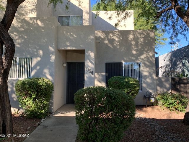 1054 N Pressyc Place, Tucson, AZ 85710
