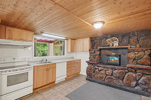 6411 S Summer Road, Morrison, CO 80465