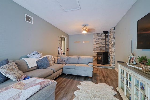 2715 St Rt 232, Bethel, OH 45106