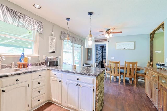2715 St Rt 232, Bethel, OH 45106