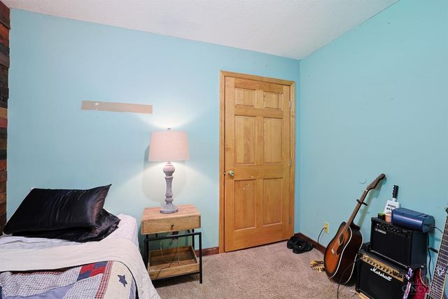 2715 St Rt 232, Bethel, OH 45106