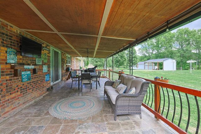 2715 St Rt 232, Bethel, OH 45106