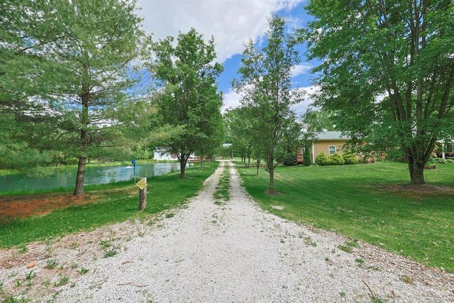 2715 St Rt 232, Bethel, OH 45106