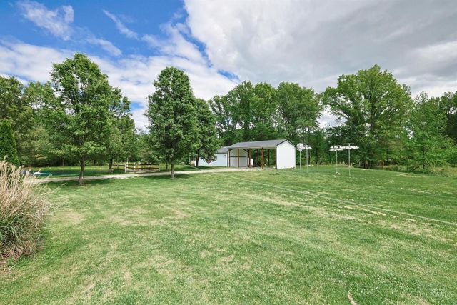 2715 St Rt 232, Bethel, OH 45106
