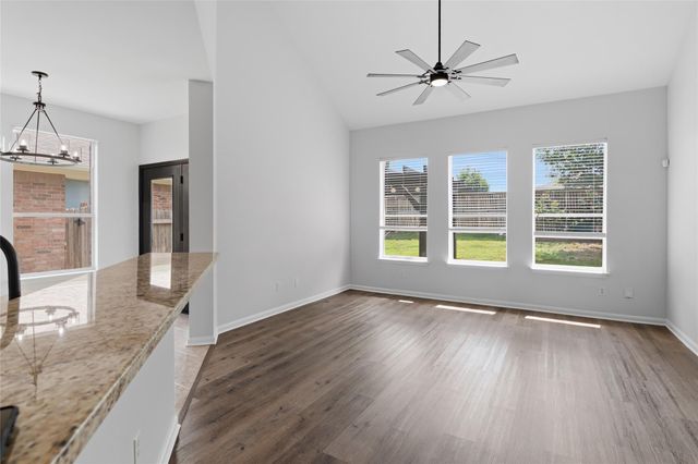 1271 Stone Rim LOOP, Buda, TX 78610