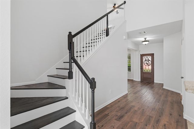 1271 Stone Rim LOOP, Buda, TX 78610