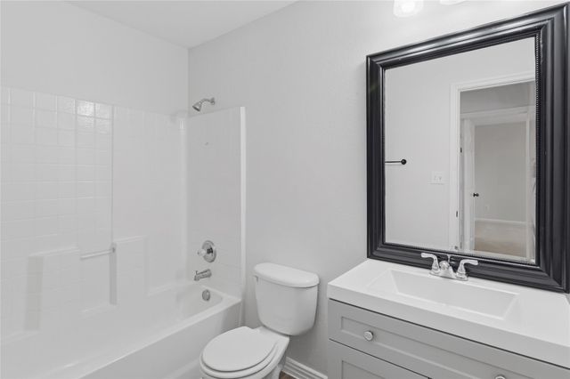 1271 Stone Rim LOOP, Buda, TX 78610