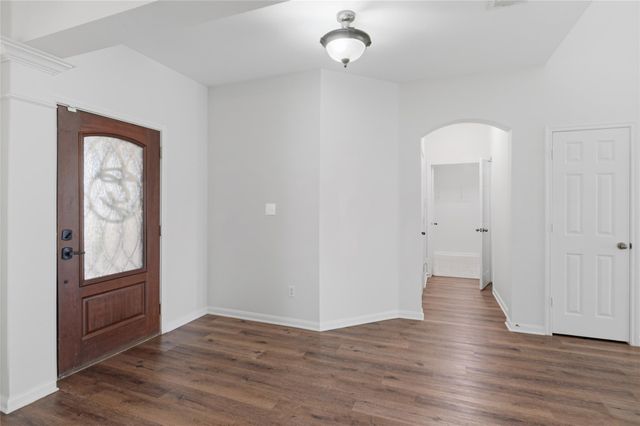 1271 Stone Rim LOOP, Buda, TX 78610