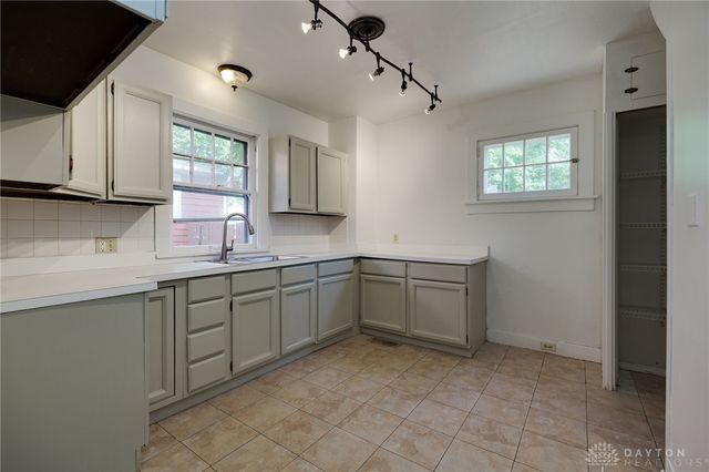 121 Marson Drive, Dayton, OH 45405