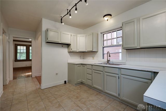 121 Marson Drive, Dayton, OH 45405