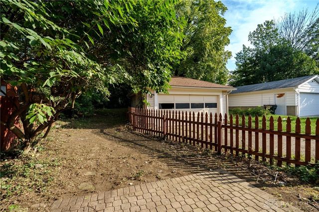 121 Marson Drive, Dayton, OH 45405