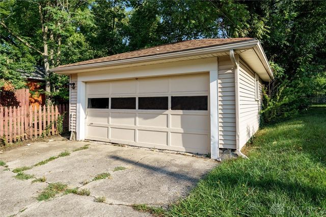 121 Marson Drive, Dayton, OH 45405