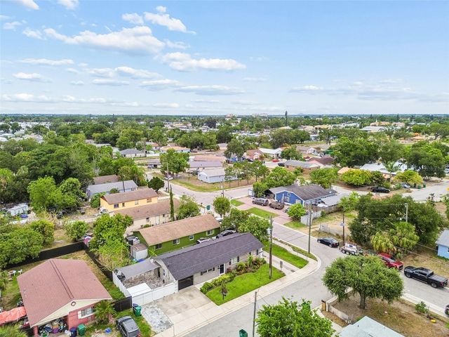 1129 4TH AVENUE W, Palmetto, FL 34221