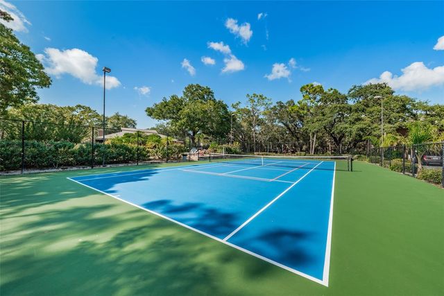 2205 LENNOX ROAD E 2205, Palm Harbor, FL 34683