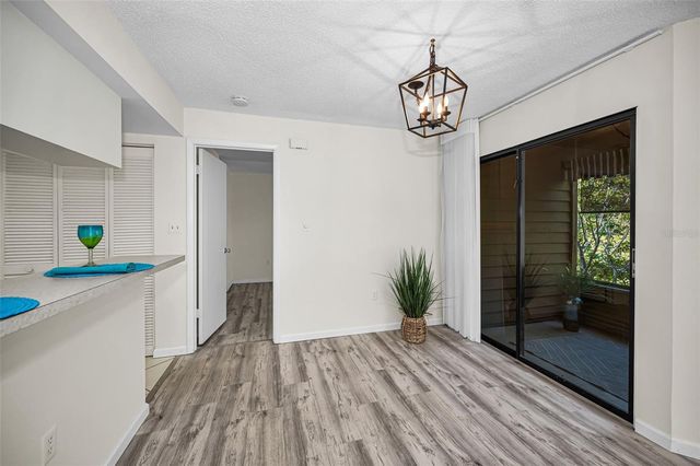2205 LENNOX ROAD E 2205, Palm Harbor, FL 34683