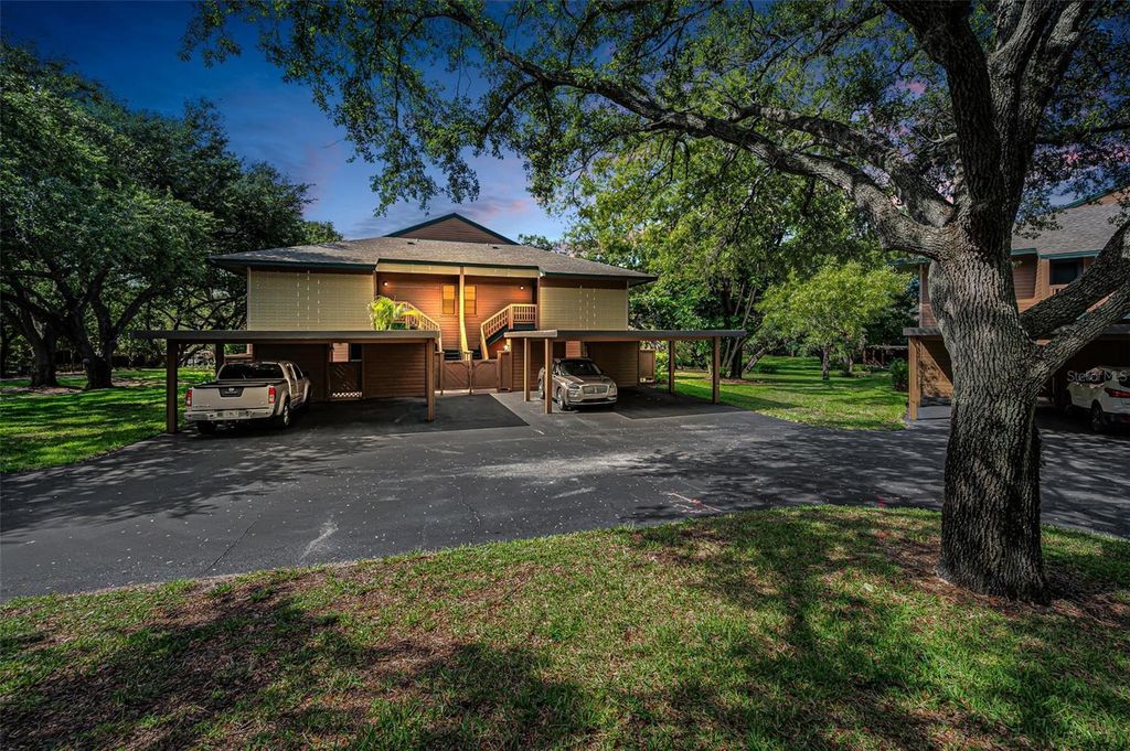 2205 LENNOX ROAD E 2205, Palm Harbor, FL 34683