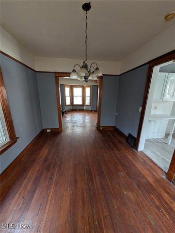 2125 W 81st Street, Cleveland, OH 44102