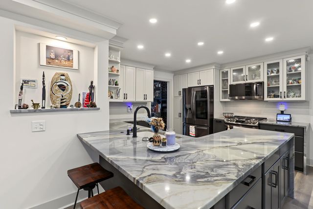 1391 Parkshore Drive, Charleston, SC 29407