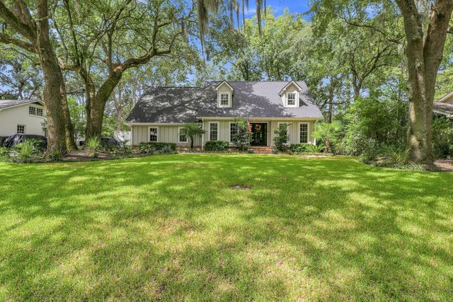 1391 Parkshore Drive, Charleston, SC 29407