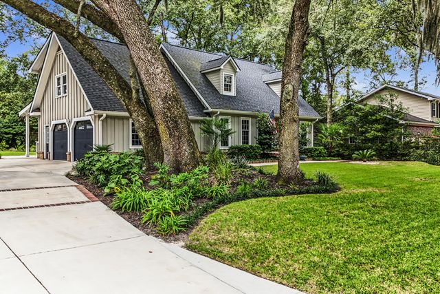 1391 Parkshore Drive, Charleston, SC 29407