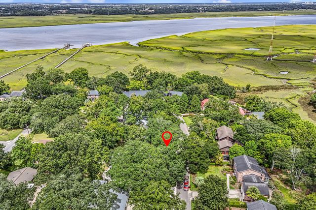 1391 Parkshore Drive, Charleston, SC 29407