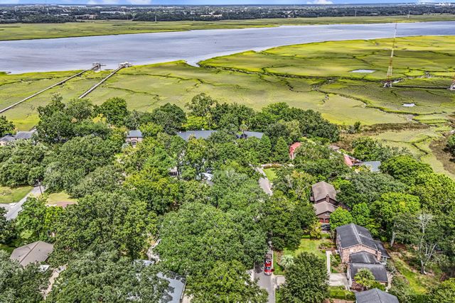 1391 Parkshore Drive, Charleston, SC 29407