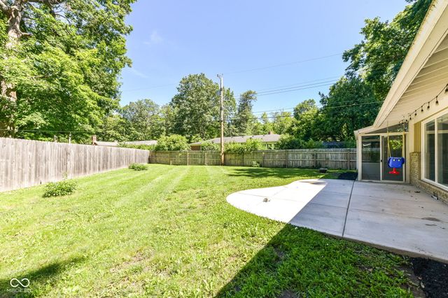6905 Munsee Lane, Indianapolis, IN 46260