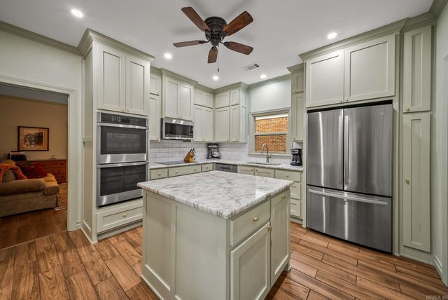 1800 Pickering, Little Rock, AR 72211