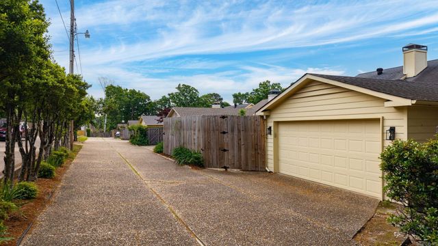 1800 Pickering, Little Rock, AR 72211