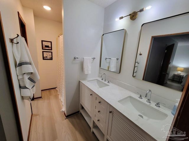 6212 Kirsten Dr, Pensacola, FL 32504