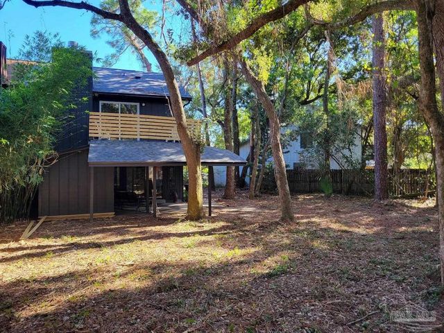 6212 Kirsten Dr, Pensacola, FL 32504