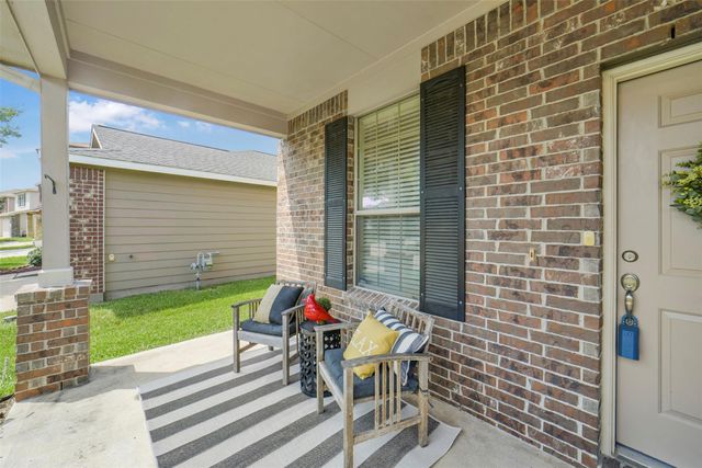8114 Yaupon View Drive, Cypress, TX 77433