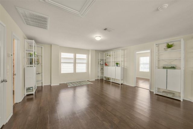 8114 Yaupon View Drive, Cypress, TX 77433