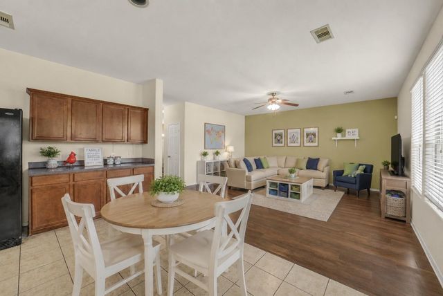 8114 Yaupon View Drive, Cypress, TX 77433