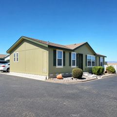 21621 Sandia Road 144, Apple Valley, CA 92308