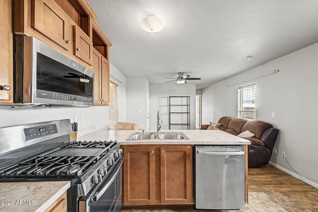 1804 W TEPEE Street 47, Apache Junction, AZ 85120