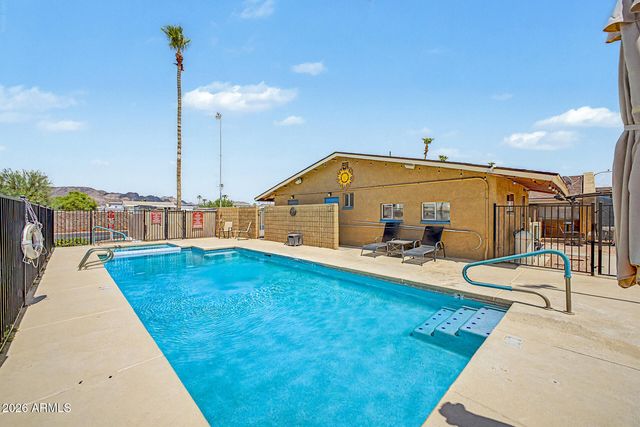 1804 W TEPEE Street 47, Apache Junction, AZ 85120