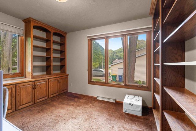 516 E EAGLE TERRACE, Green Bay, WI 54313
