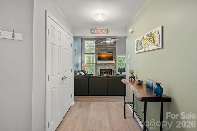 19905 Henderson Road F, Cornelius, NC 28031