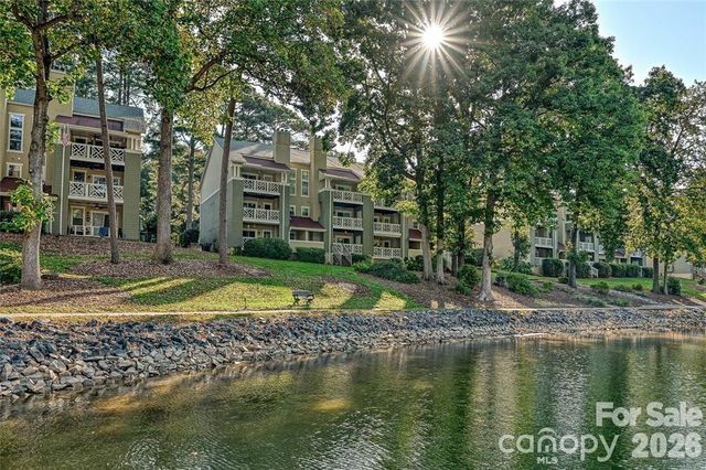 19905 Henderson Road F, Cornelius, NC 28031