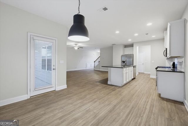 65 Castlemoor Loop, Adairsville, GA 30103