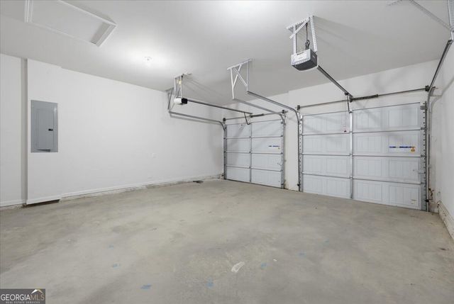 65 Castlemoor Loop, Adairsville, GA 30103