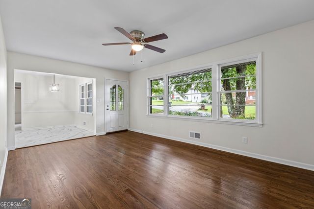 1124 Ponderosa Park Drive, Forest Park, GA 30297