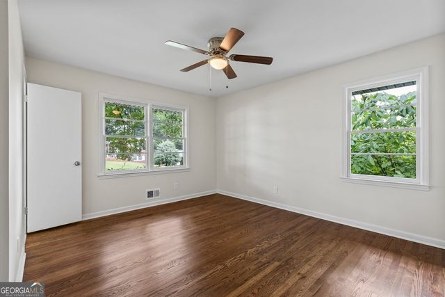 1124 Ponderosa Park Drive, Forest Park, GA 30297