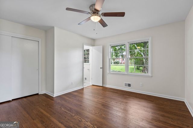 1124 Ponderosa Park Drive, Forest Park, GA 30297